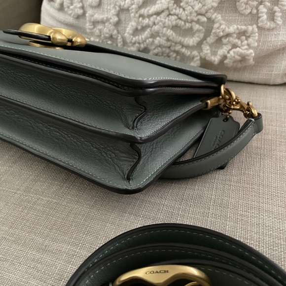 Coach Chain Tabby Shoulder Bag - Picture 2 of 12